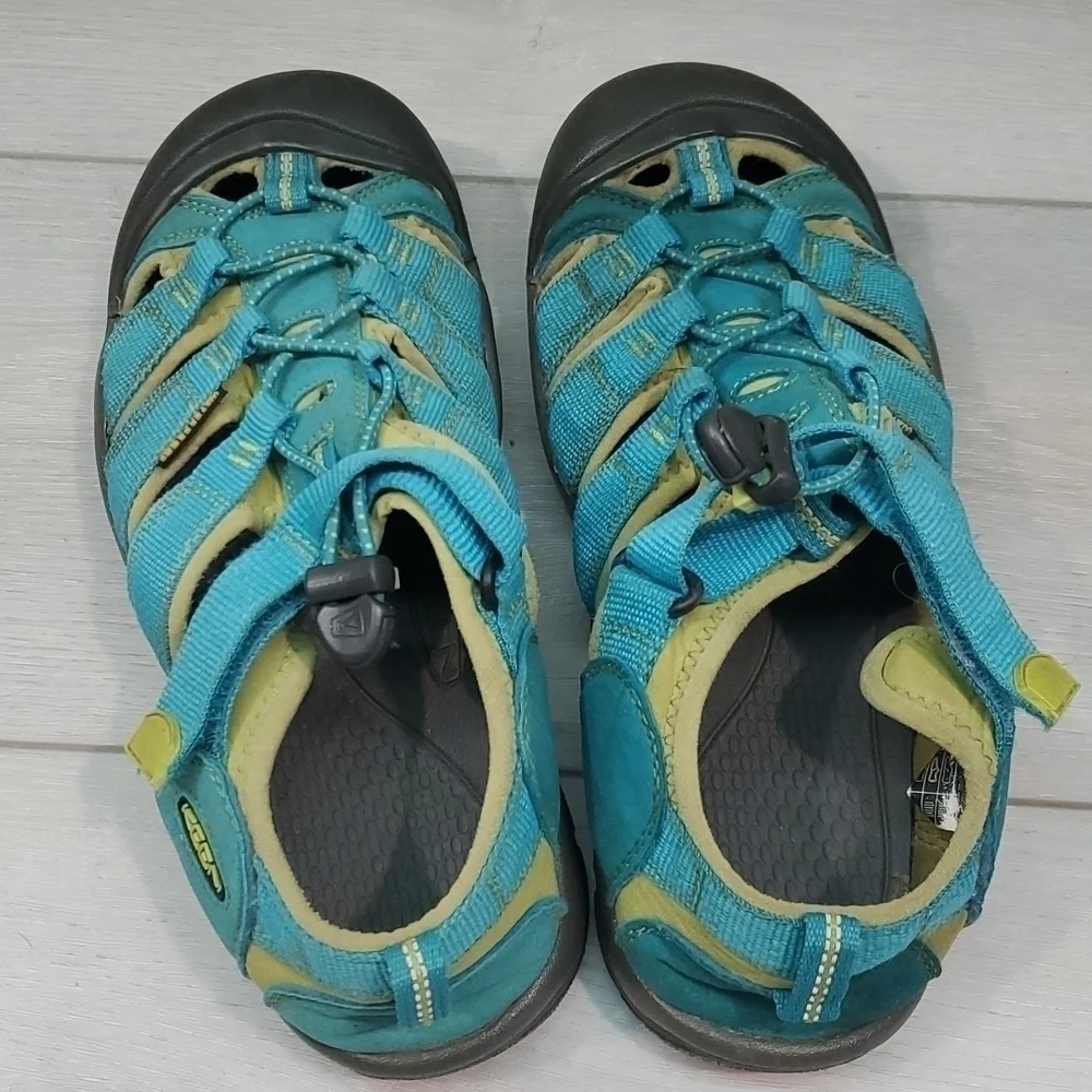 Keen Mens Outdoor Hiking Waterproof Comfort Sandals shoes sz 6